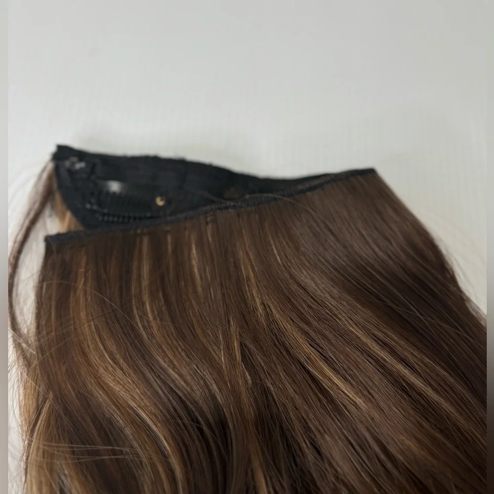 Halo Wavy Hair Extensions Chesnut Brown with Medium Blonde Highlights 18 In